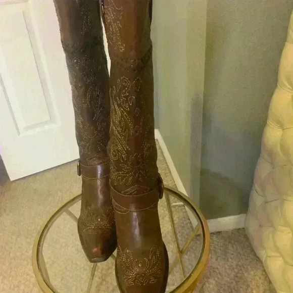 CORRAL Whip Stitch Brass Studded 15" Tall Knee-High Harness Boots Sz 8.5. - Picture 10 of 12